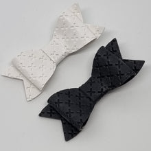 2.75 Inch Ivy Embossed Cross Stitch Bows - Black to White
